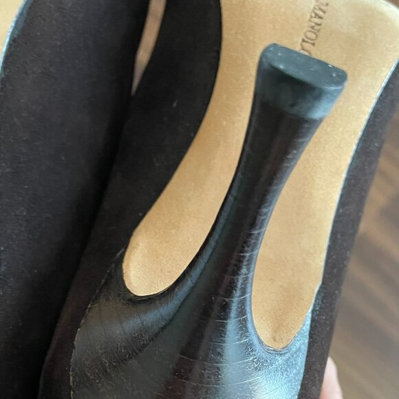 Manolo Blahnik Brown Suede Knee-High Heeled Boots - Picture 8 of 13